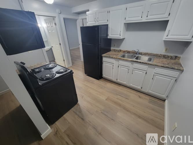 La Crosse Apartment: 425 10th St N
