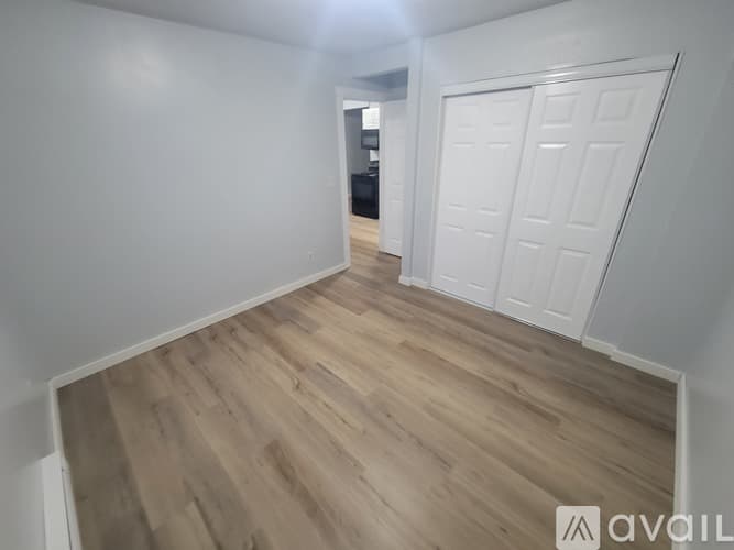 La Crosse Apartment: 425 10th St N