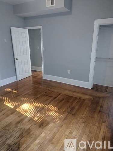 Brockton Apartment: 24 Banks St