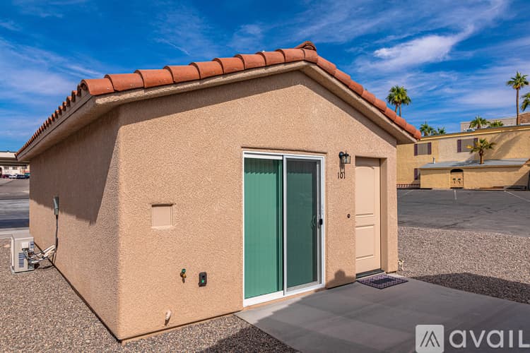 Lake Havasu City Apartment: 2094 Swanson Avenue