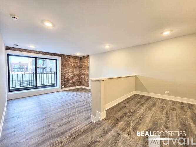 Chicago Apartment: 1220 N La Salle Dr