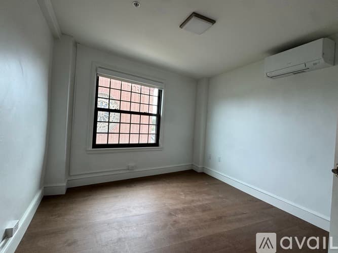 Cambridge Apartment: 1200 Massachusetts Ave