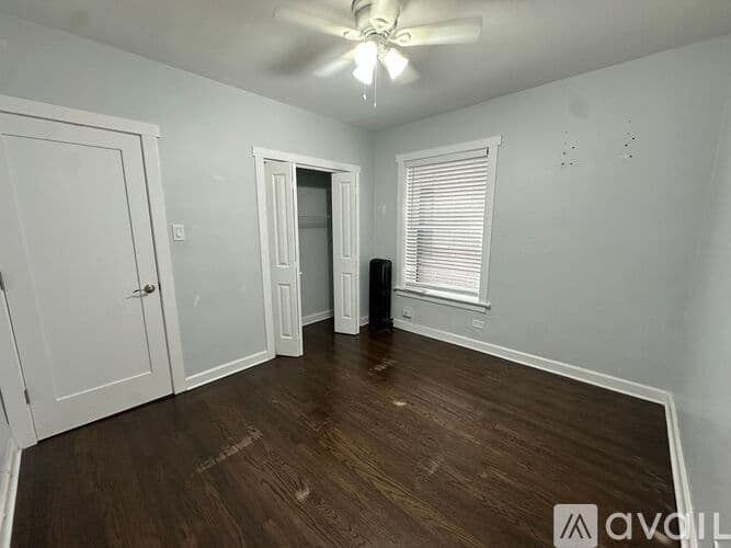 Chicago Apartment: 1381 W Greenleaf Ave