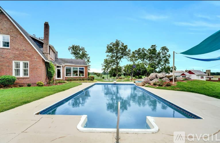 Kinards House: 2565 State Highway 560