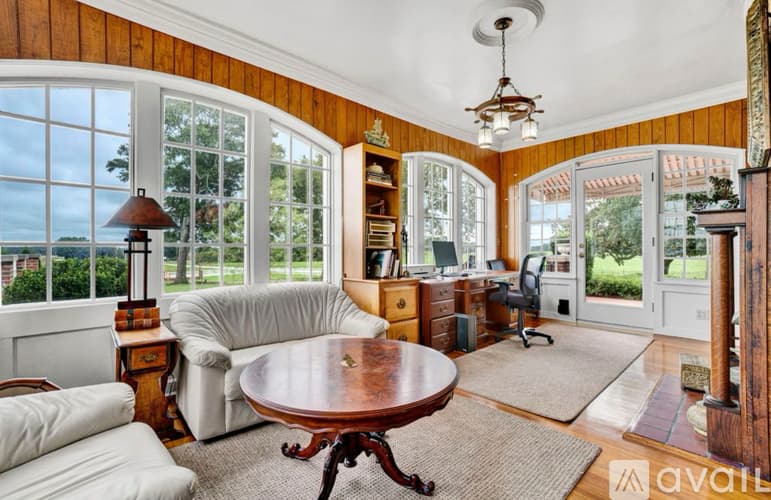 Kinards House: 2565 State Highway 560
