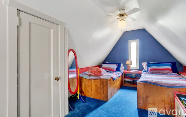 Kinards House: 2565 State Highway 560