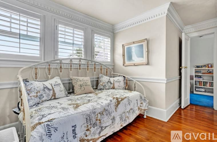 Kinards House: 2565 State Highway 560