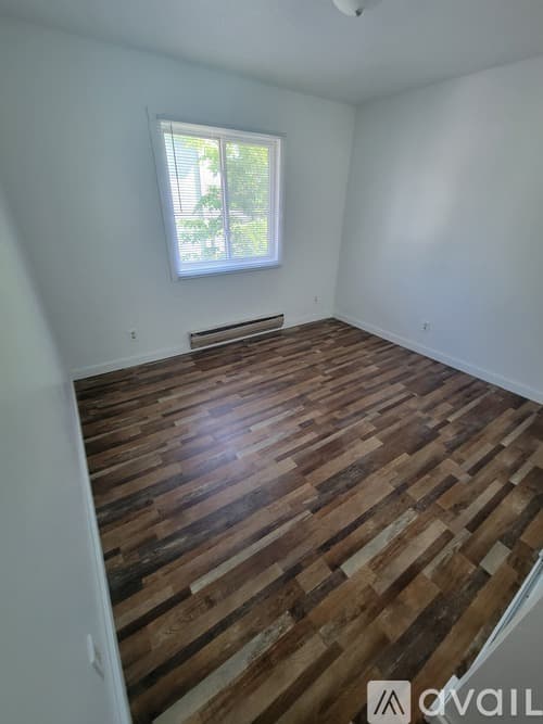 La Crosse Apartment: 425 10th St N