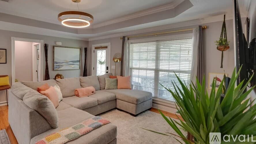 Thomasville House: 127 Eagles Landing Drive