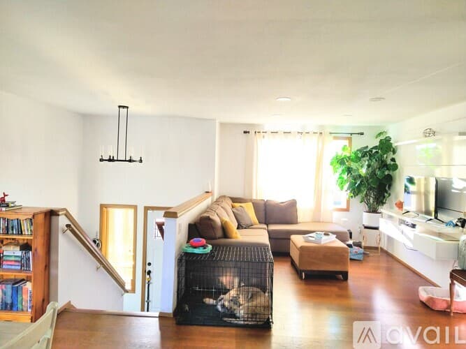 Tacoma House: Asotin St