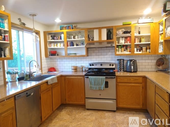 Tacoma House: Asotin St