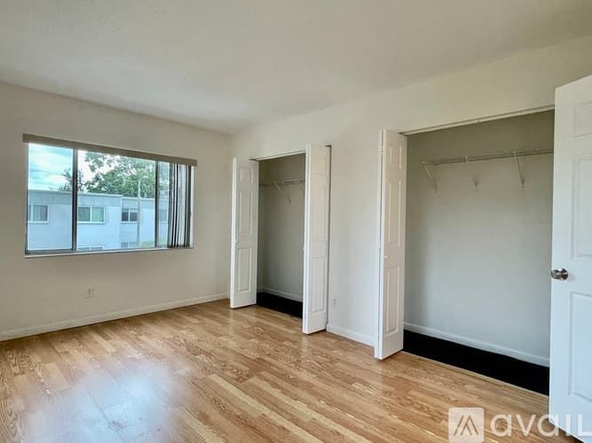 Clearwater Apartment: 811 N Keene Rd