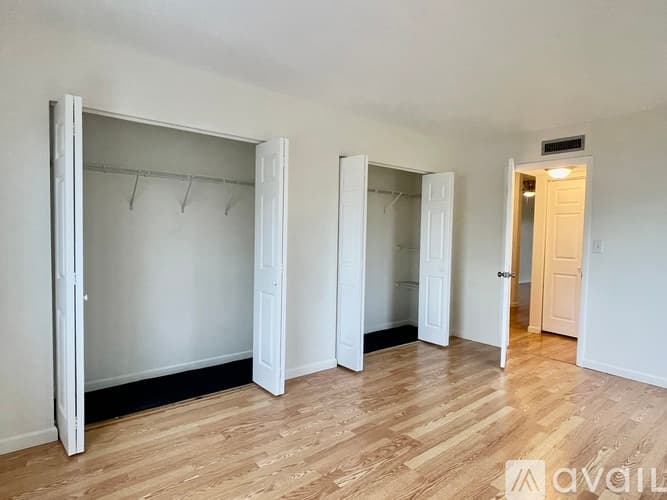Clearwater Apartment: 811 N Keene Rd