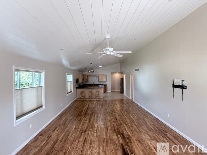 Boyne City House: 230 Ridge St
