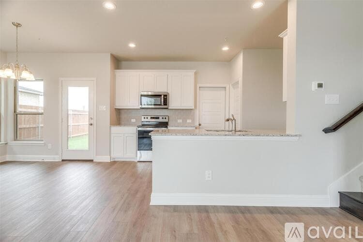 Mansfield House: 803 Homeplace Cir