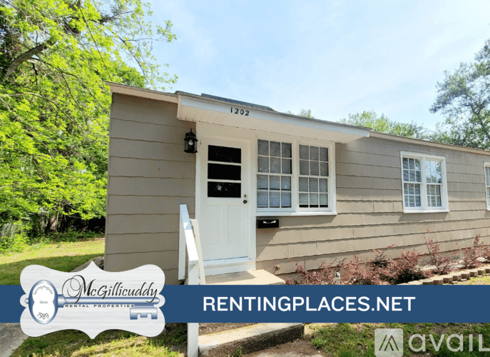 Augusta House: 1202 Holden Dr