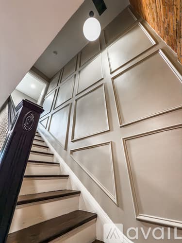 Cincinnati House: 2369 Park Ave