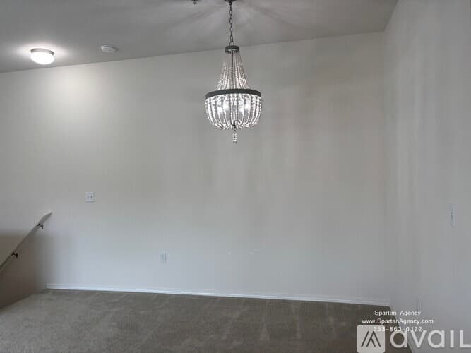 Auburn Condo: 1039 61st St SE