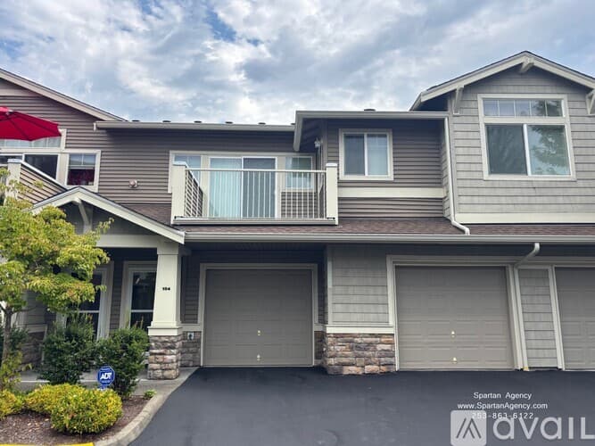 Auburn Condo: 1039 61st St SE