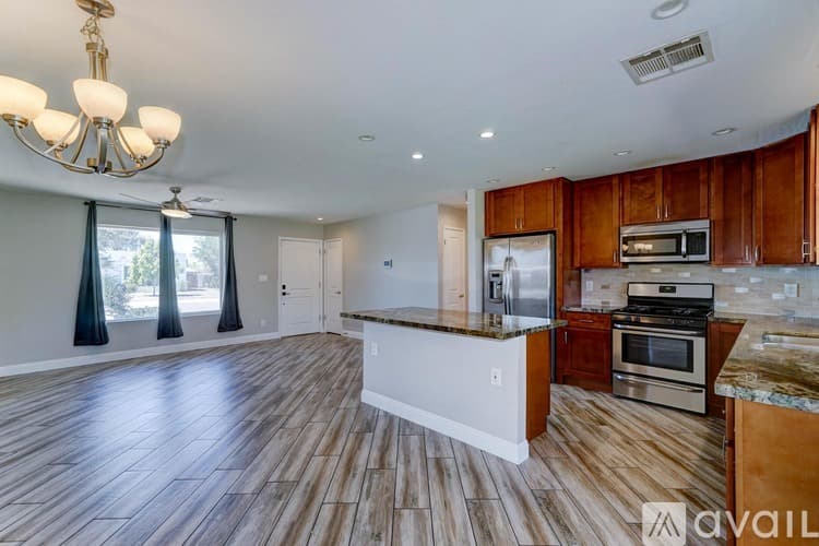 Phoenix House: 1716 West Villa Theresa Drive