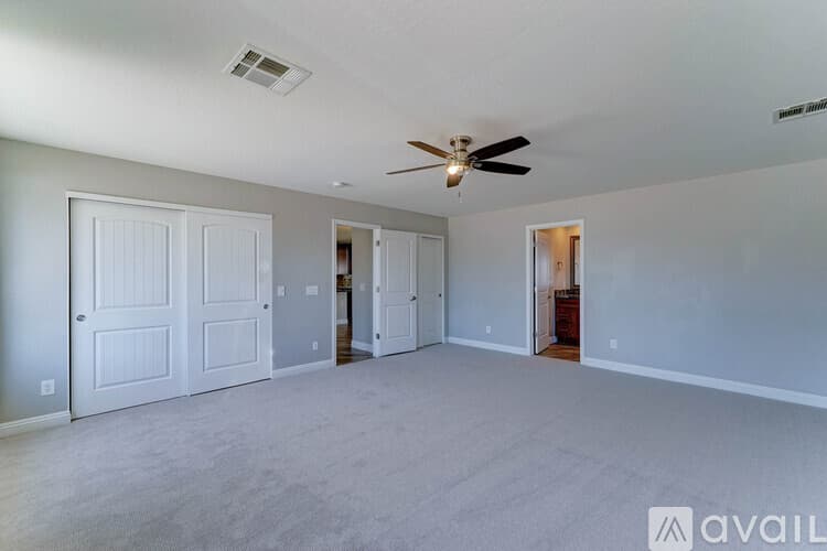 Phoenix House: 1716 West Villa Theresa Drive