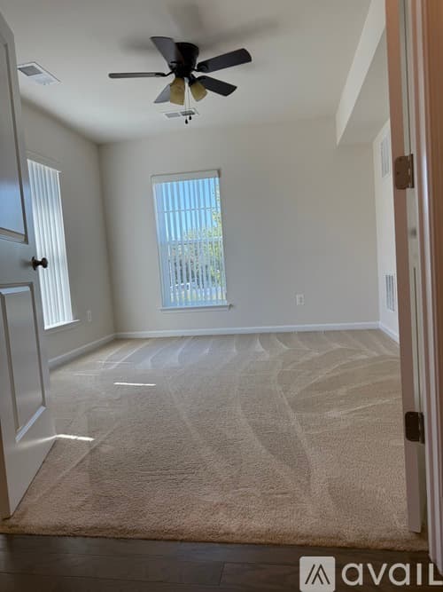 Frederick Townhome: 5585 Peregrine Way