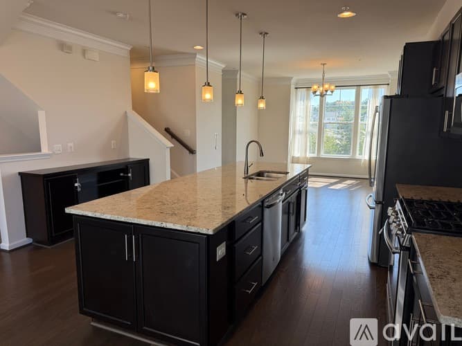 Frederick Townhome: 5585 Peregrine Way