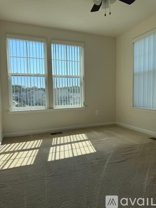Frederick Townhome: 5585 Peregrine Way