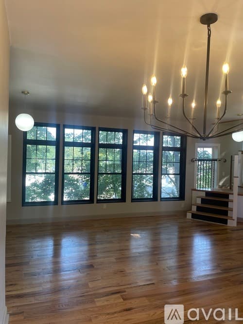 Adams House: 6 East St