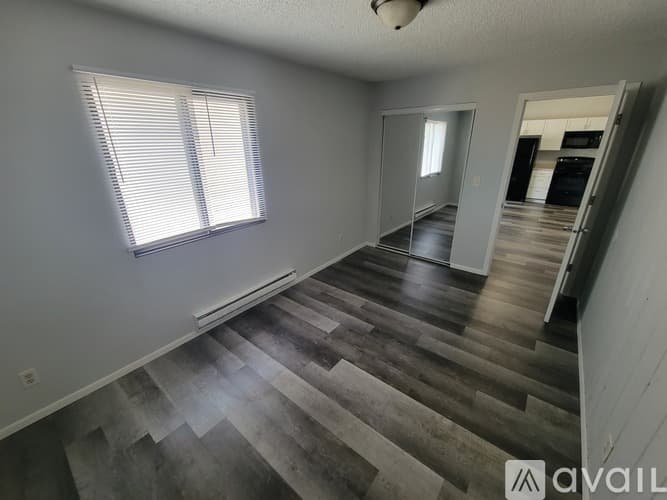 La Crosse Apartment: 514 10th St N