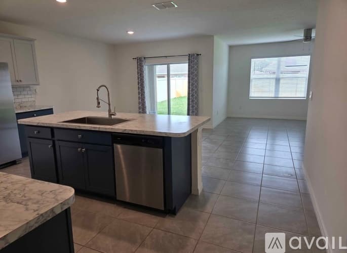 Rockledge House: 1265 Valley View Avenue