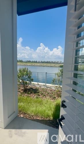 Tampa Townhome: 5125 West Tyson Ave