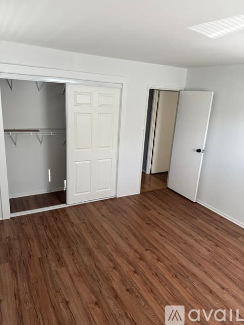 Evansville House: 4312 Kensington Ave
