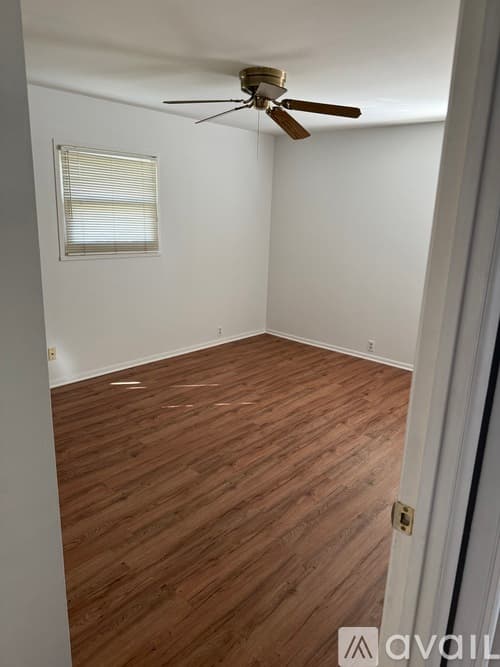 Evansville House: 4312 Kensington Ave