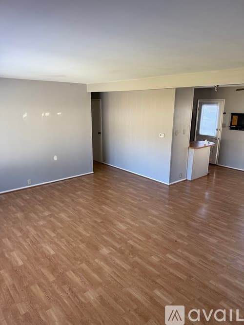 Evansville House: 4312 Kensington Ave