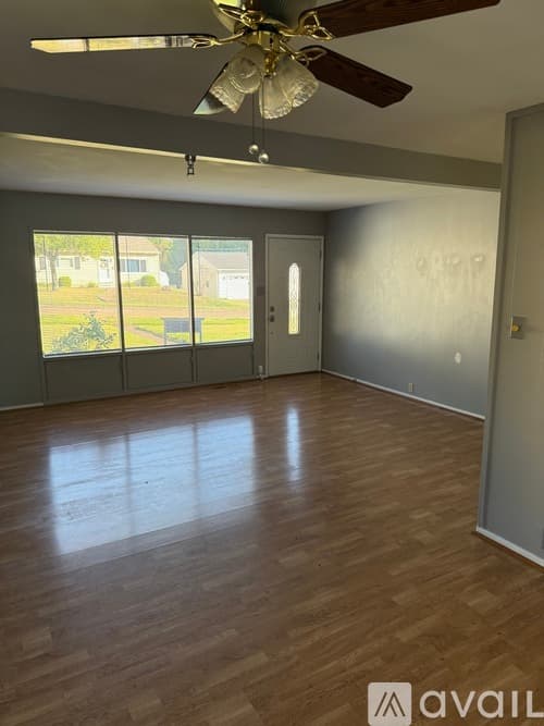 Evansville House: 4312 Kensington Ave