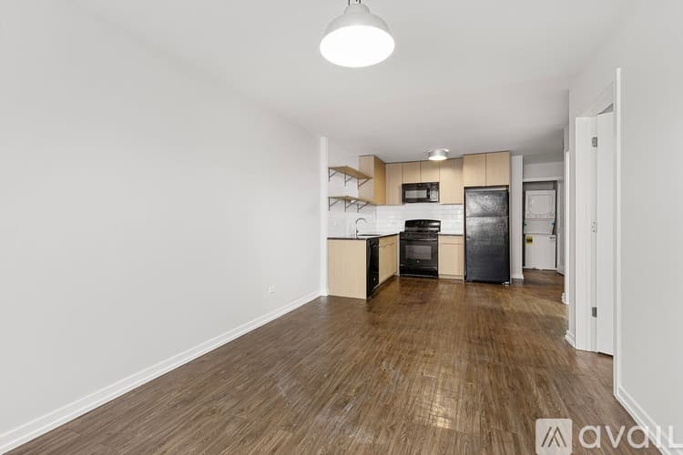 Chicago Apartment: 6134 N Kenmore Ave