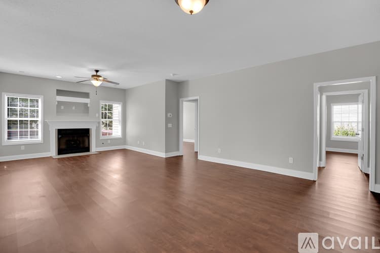 Blythewood House: 321 Joshua Tree Ct