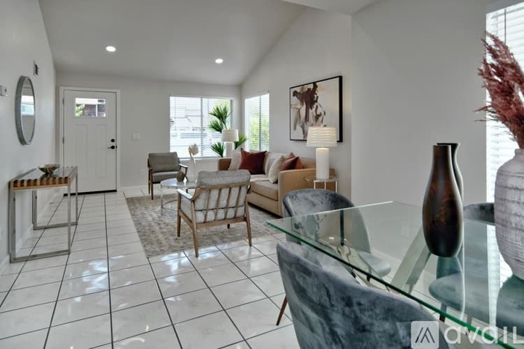 San Jose House: 3928 Taubeh Court