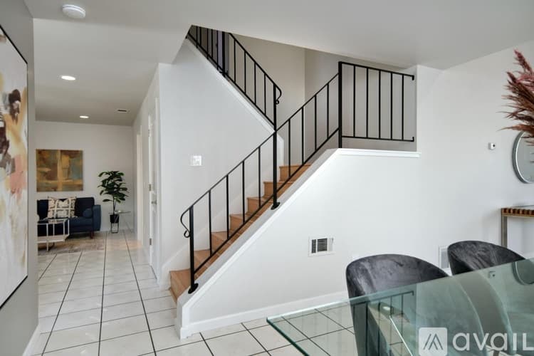San Jose House: 3928 Taubeh Court