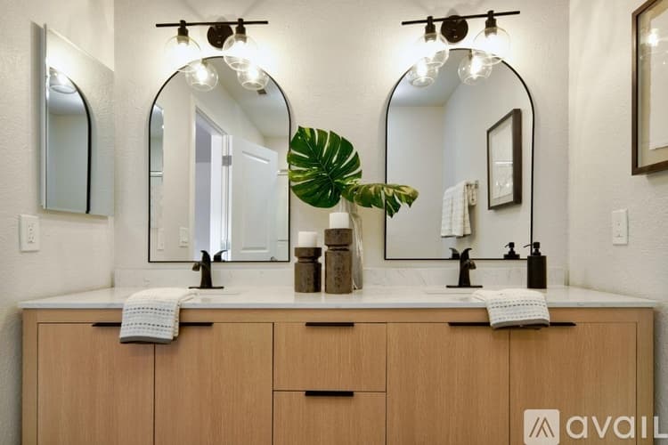San Jose House: 3928 Taubeh Court