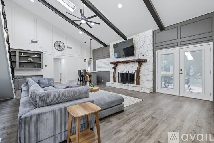 Flower Mound House: 3667 High Point Dr