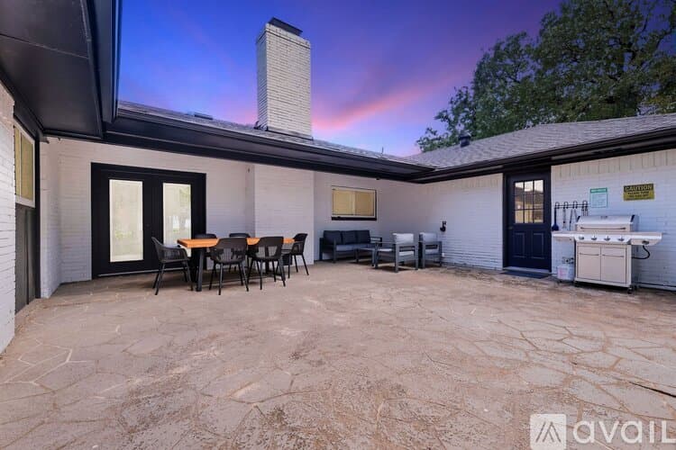 Flower Mound House: 3667 High Point Dr