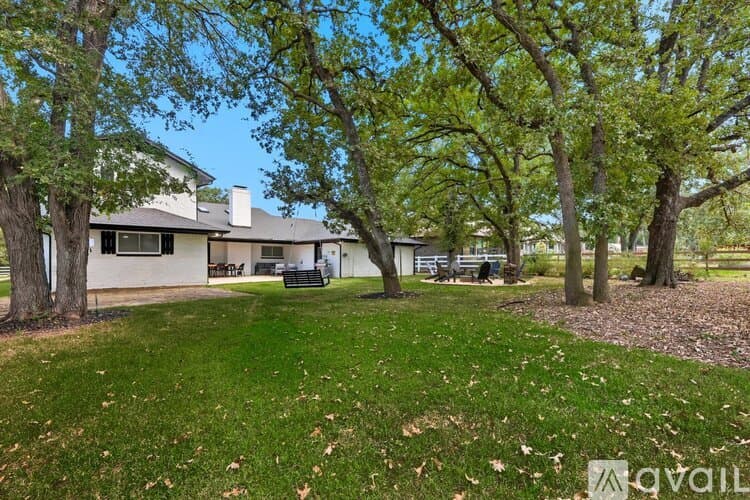 Flower Mound House: 3667 High Point Dr