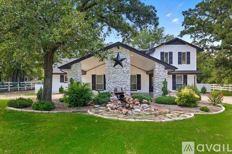 Flower Mound House: 3667 High Point Dr