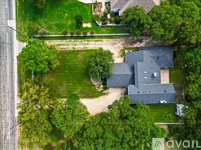 Flower Mound House: 3667 High Point Dr