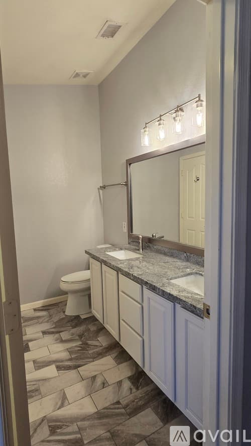 Peoria House: 21535 North 107th Drive