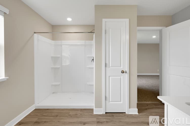 Lakeville Townhome: 17108 Dysart Pl