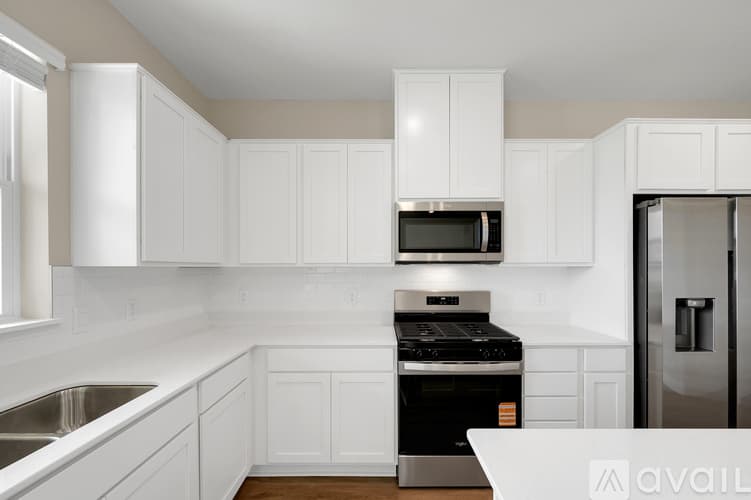 Lakeville Townhome: 17108 Dysart Pl