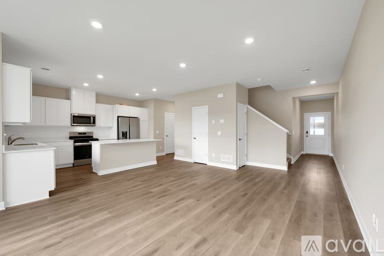 Lakeville Townhome: 17108 Dysart Pl